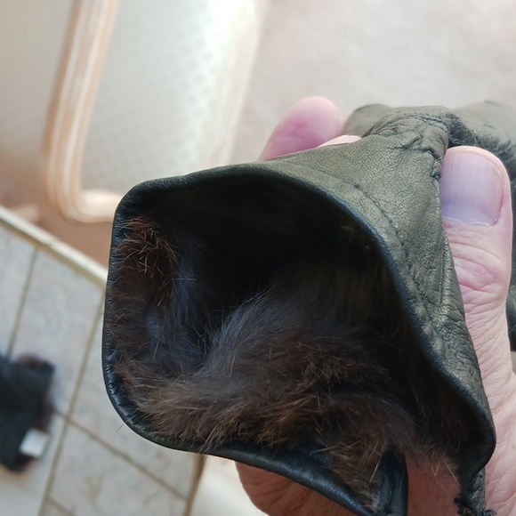 Vintage Ladies dark brown Leather rabbit fur lined gloves, New..sz M - Picture 5 of 6